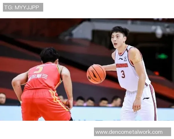 上海篮球队强势领跑大师赛积分榜积100分展现冠军实力